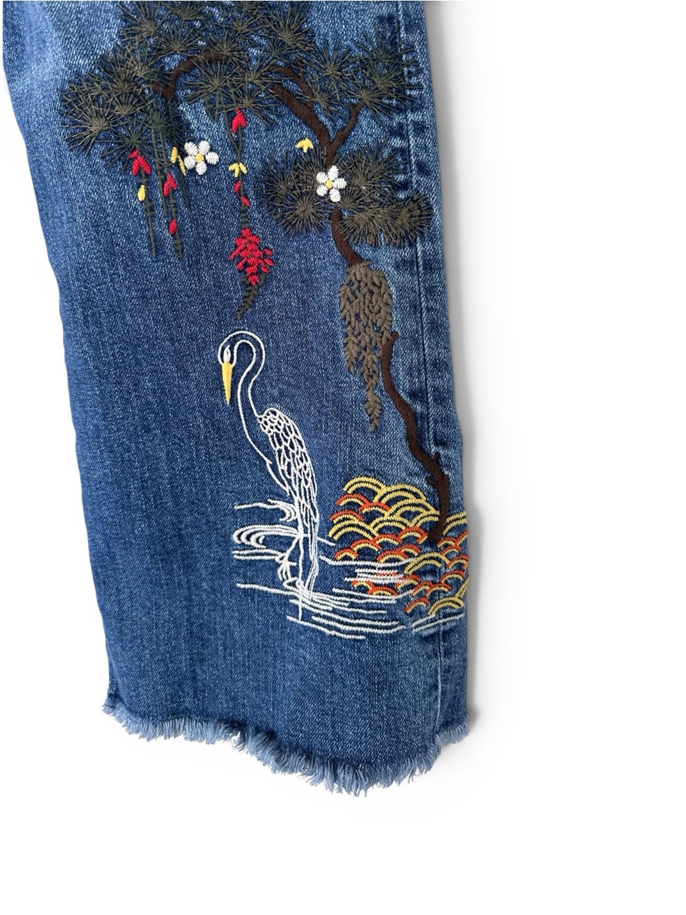 Johnny Was • Heron Embroidered Cropped Baby Boot Jeans - Picture 11 of 14